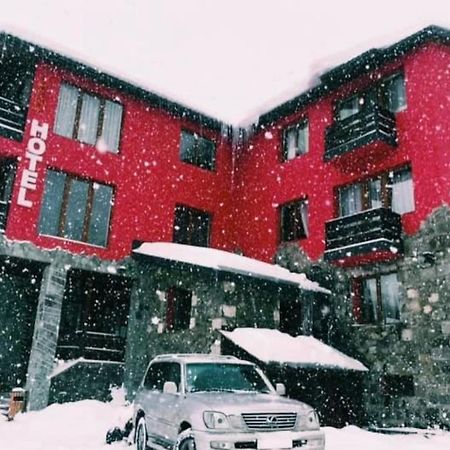 Отель Red House Бакуриани Экстерьер фото